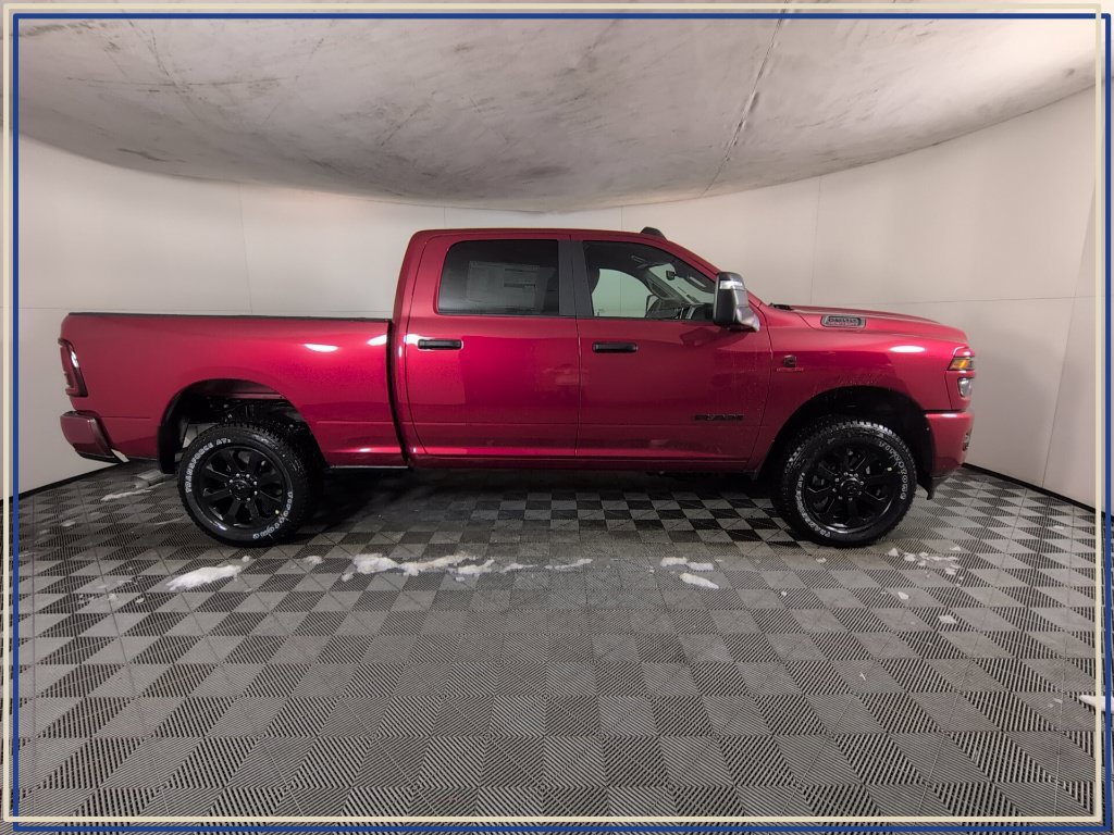 New 2026 RAM 2500 Big Horn AWD/4WD image 4