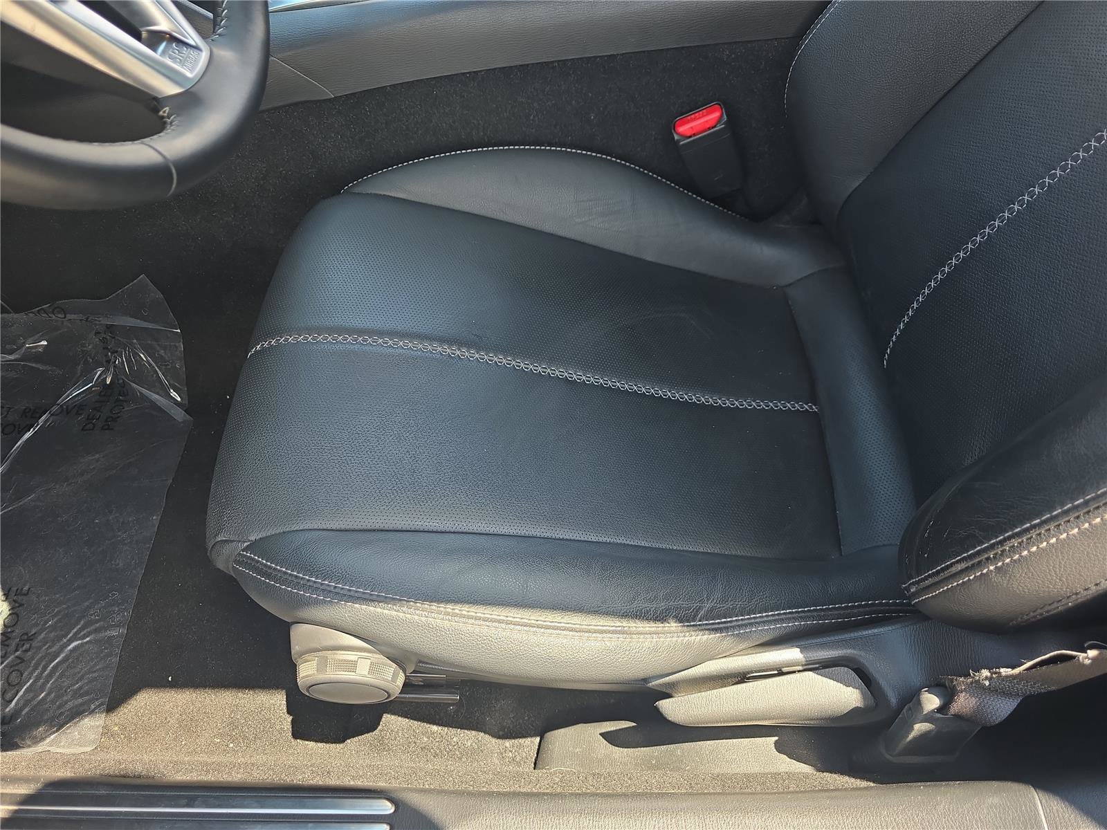 Used 2021 MAZDA MX-5 Miata RF Grand Touring RWD image 10