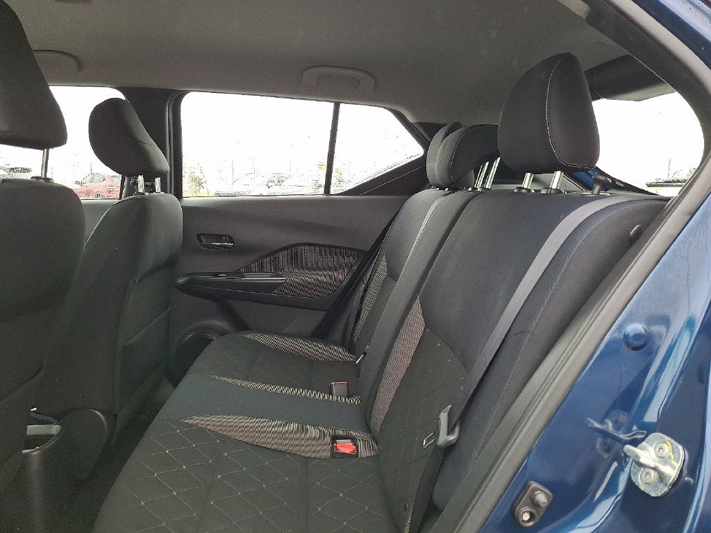 Used 2019 Nissan Kicks SV w/ Exterior Package FWD image 11