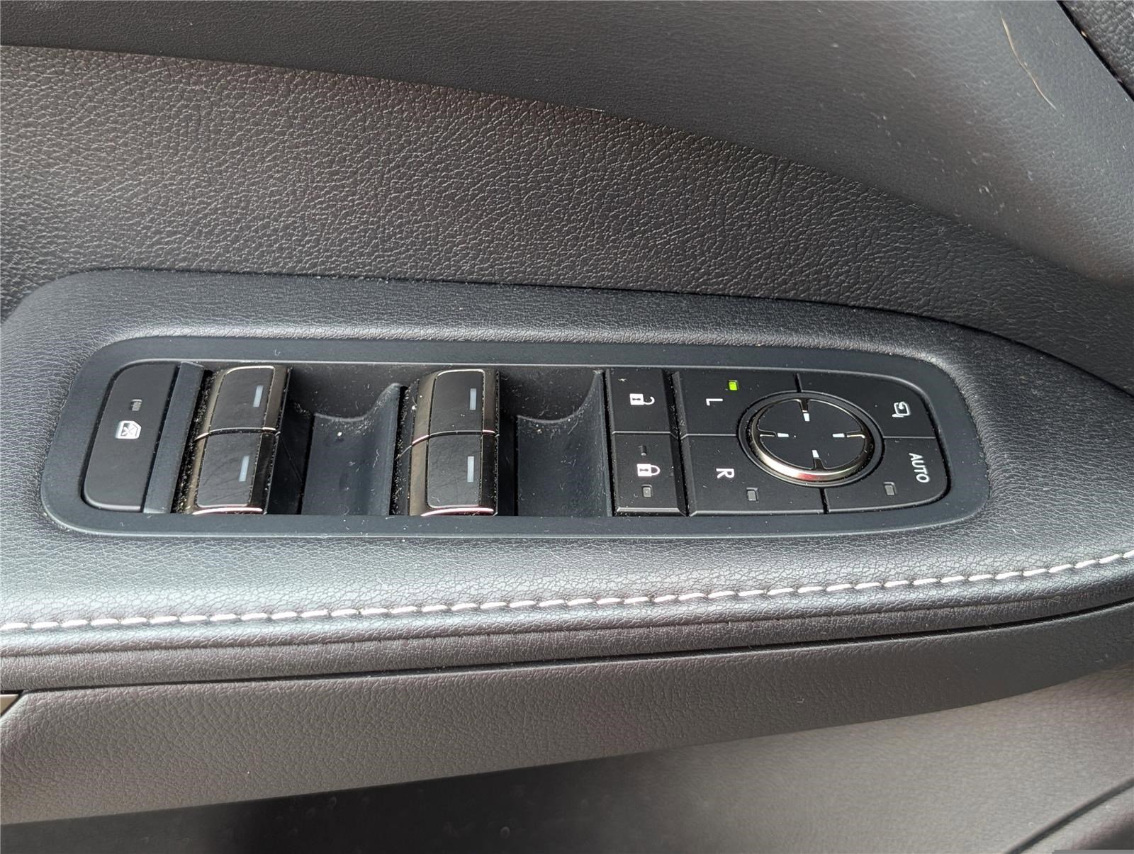 Used 2023 Lexus RX 350 Premium w/ Cold Area Package image 20