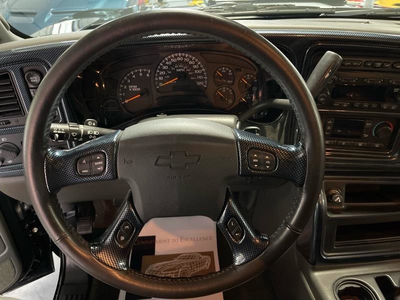 Used 2005 Chevrolet Silverado 1500 LS w/ Safe And Sound Package AWD/4WD image 35