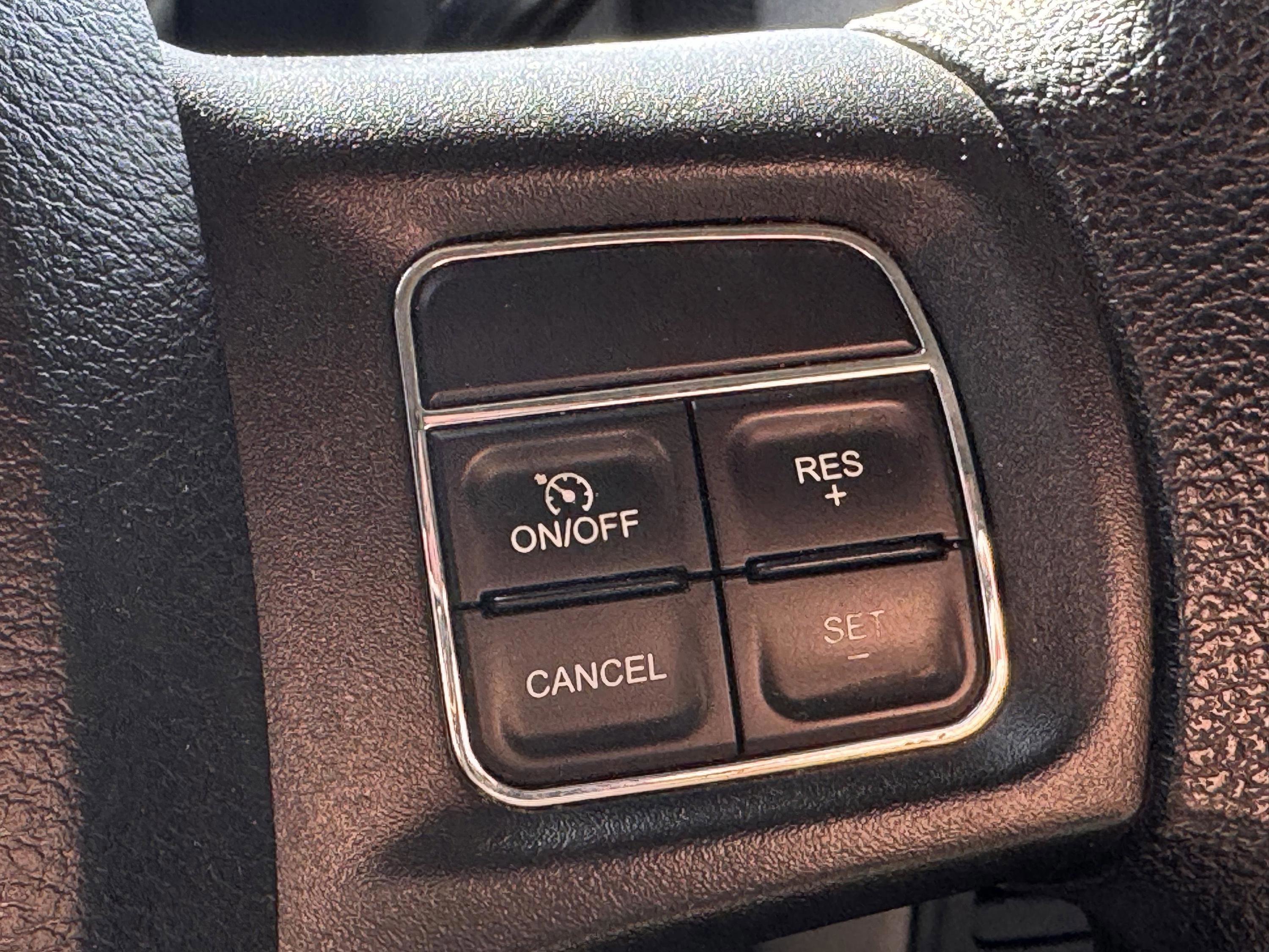 Used 2017 RAM 2500 Tradesman w/ Chrome Appearance Group AWD/4WD image 8