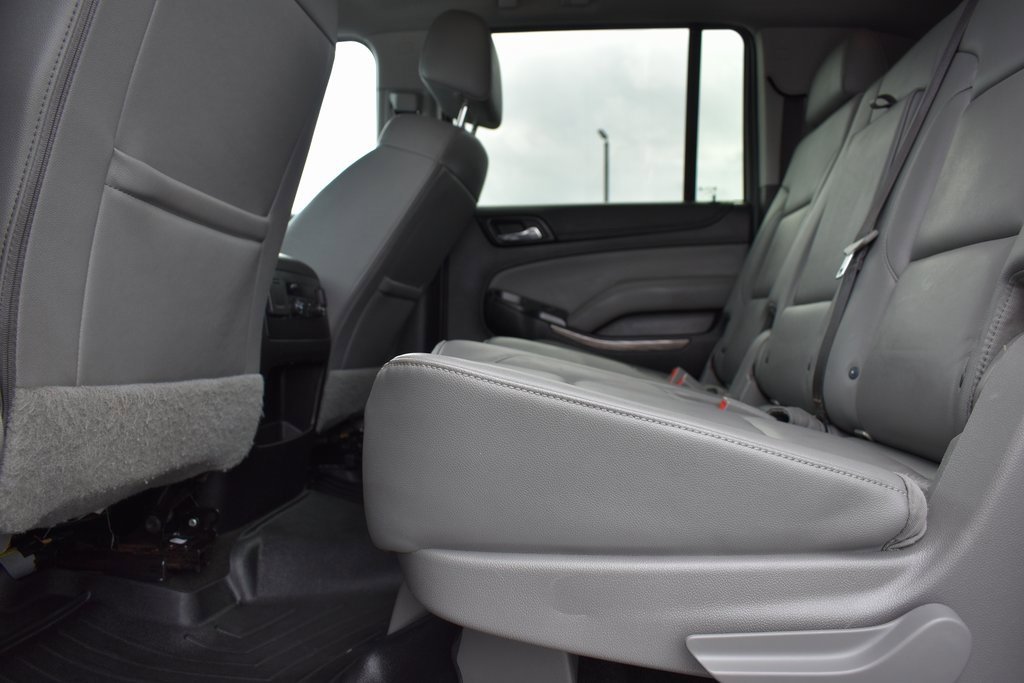 Used 2018 Chevrolet Suburban LT image 8