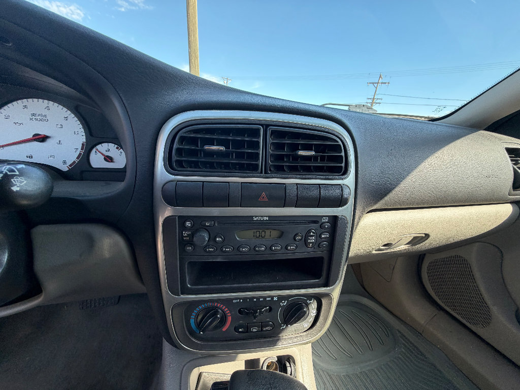 Used 2003 Saturn L-Series L200 FWD image 33