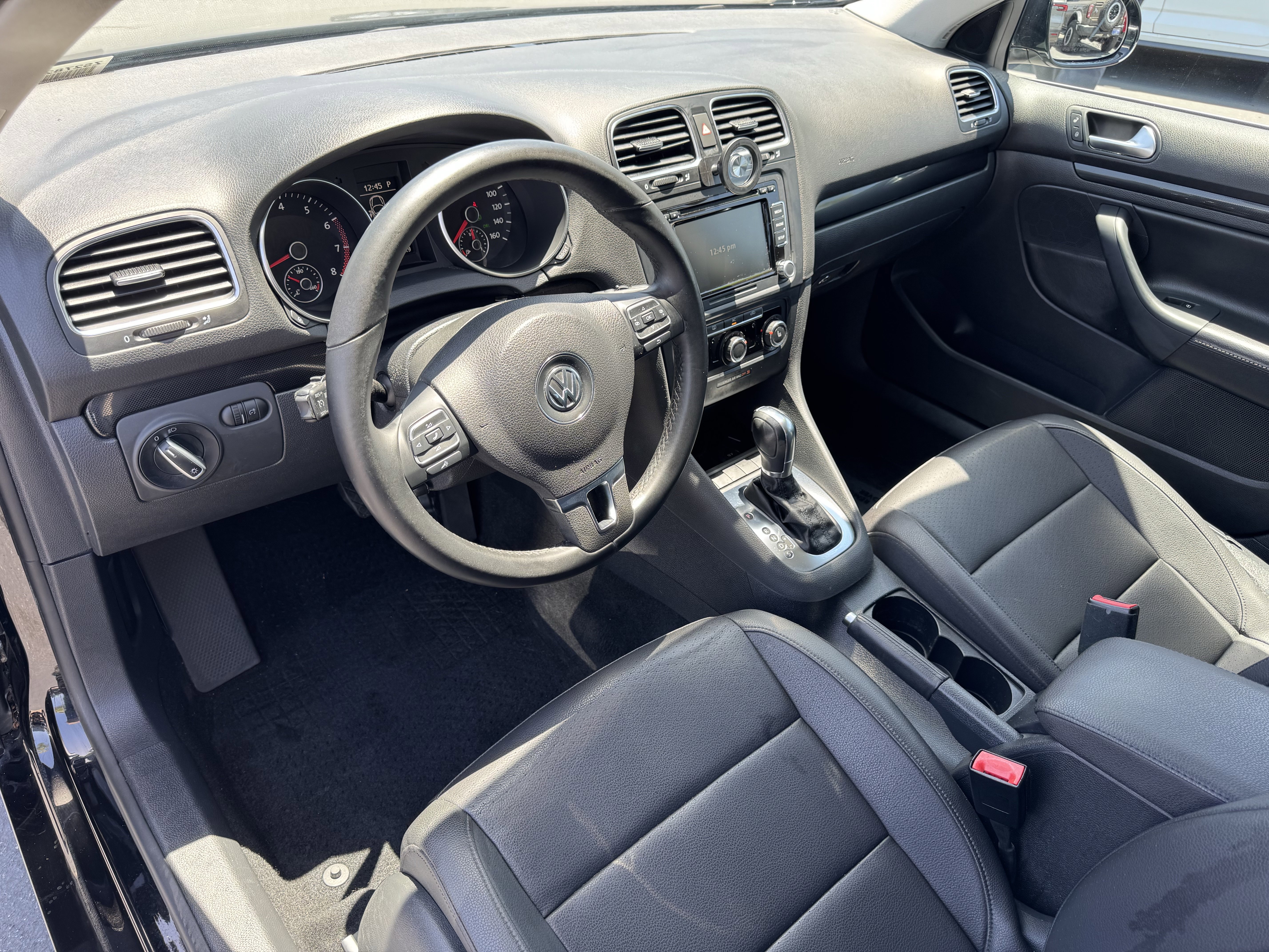 Used 2012 Volkswagen Jetta SE FWD image 16