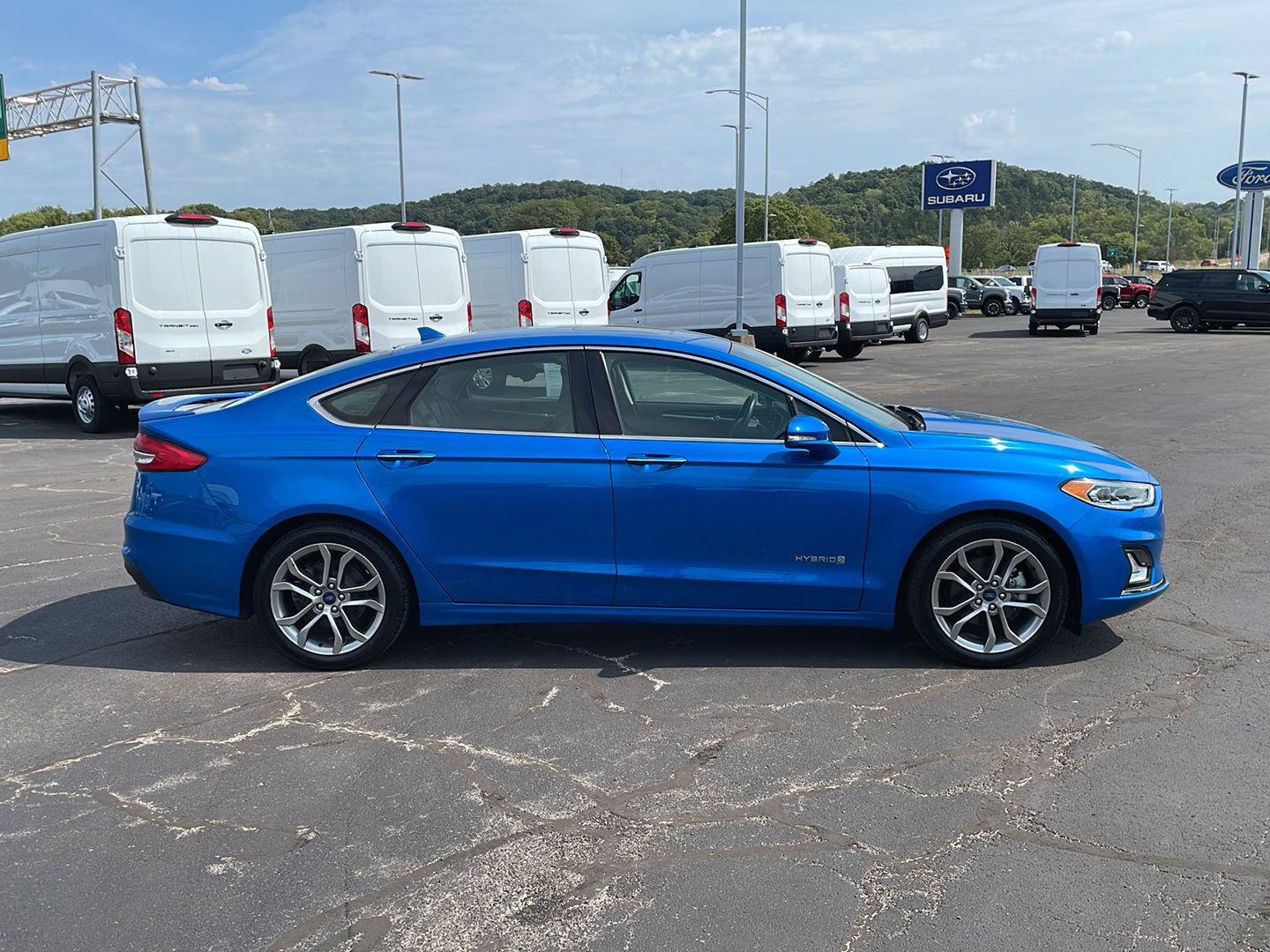 Used 2019 Ford Fusion Titanium FWD image 6