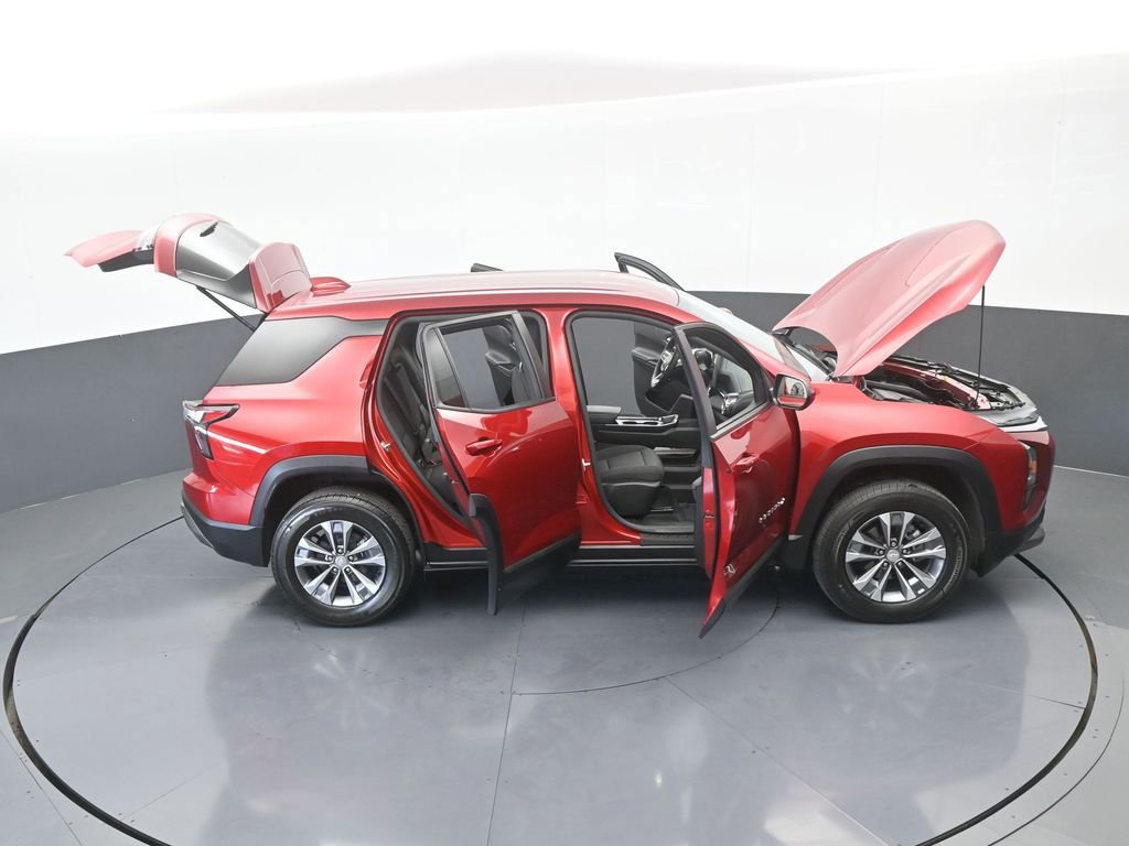 Used 2025 Chevrolet Equinox LT image 68