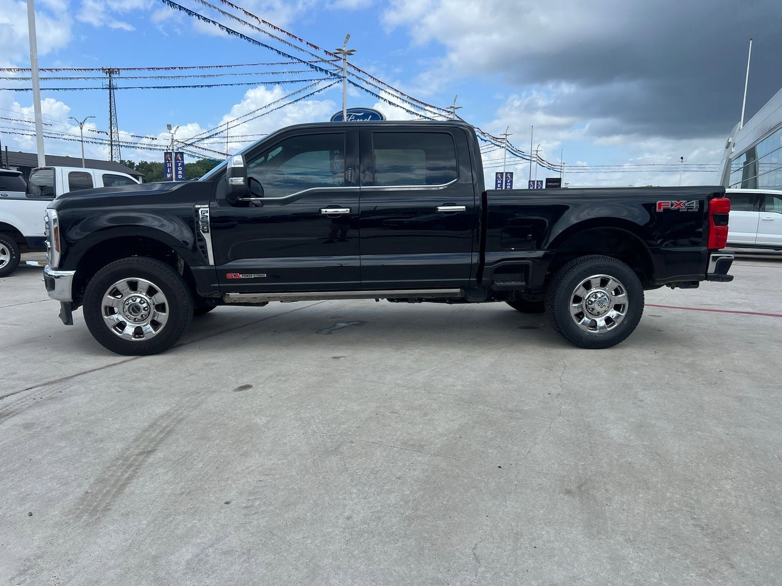Used 2024 Ford F250 King Ranch w/ Chrome Package AWD/4WD image 16