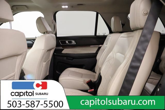 Used 2018 Ford Explorer Platinum AWD/4WD image 32