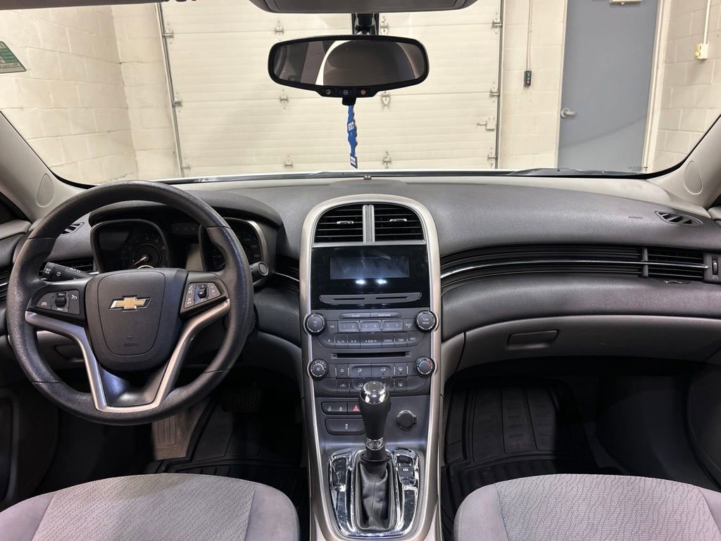 Used 2013 Chevrolet Malibu LS FWD image 18