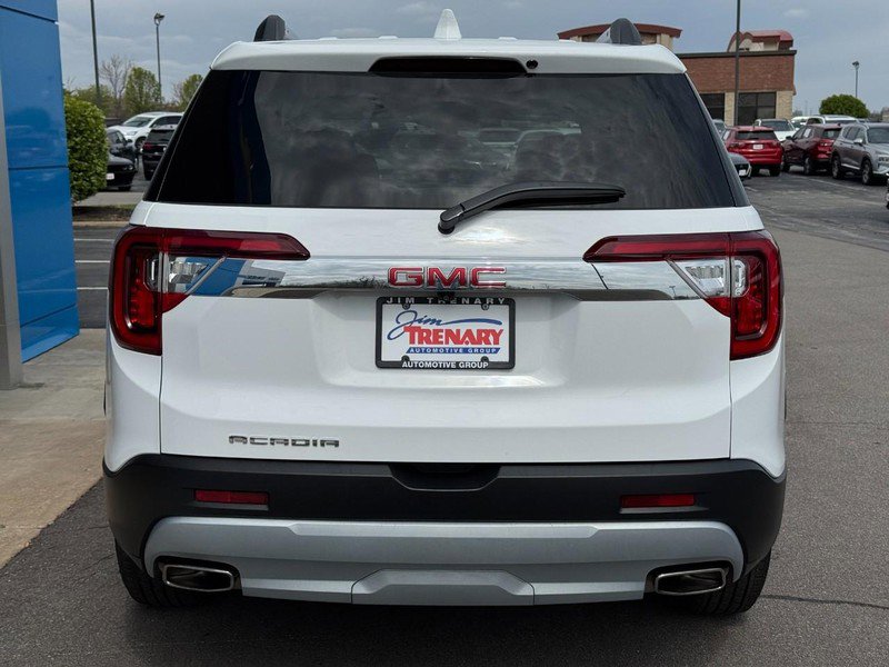 Used 2023 GMC Acadia SLE w/ Driver Convenience Package image 4