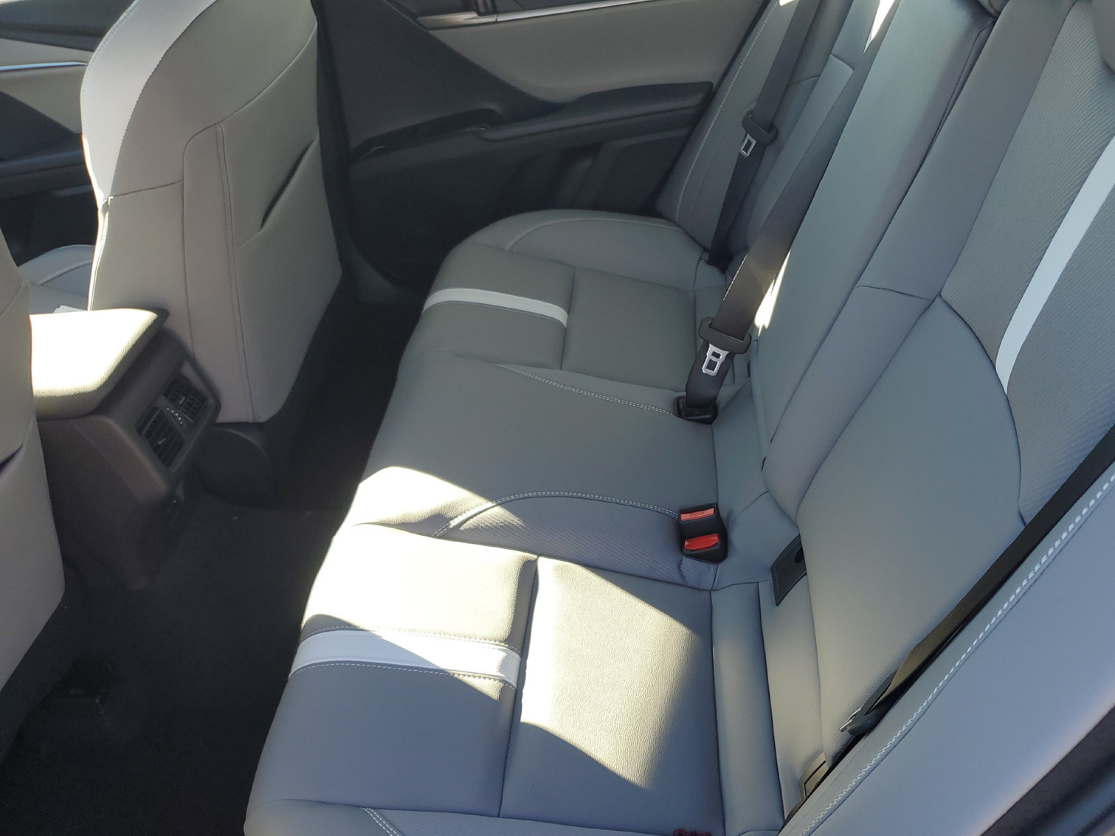 New 2026 Toyota Camry SE w/ Convenience Package FWD image 13