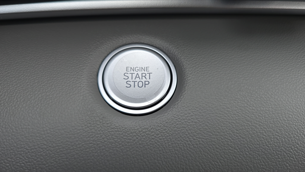 New 2026 Hyundai Elantra Sport FWD image 15