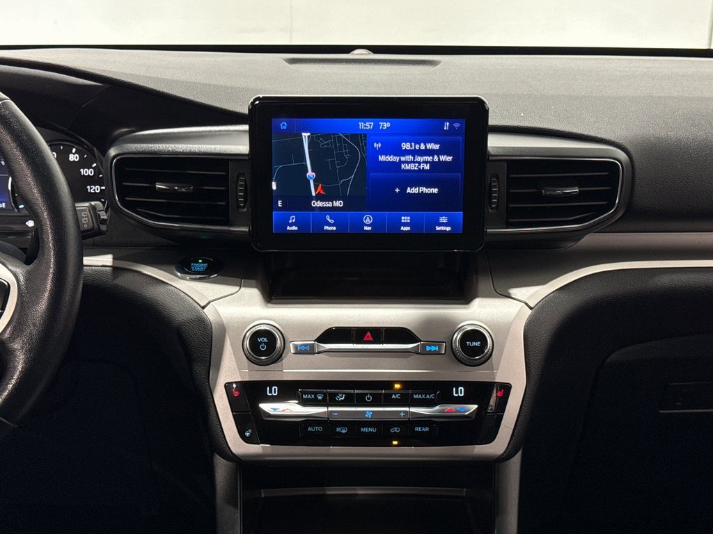 Used 2021 Ford Explorer XLT image 13