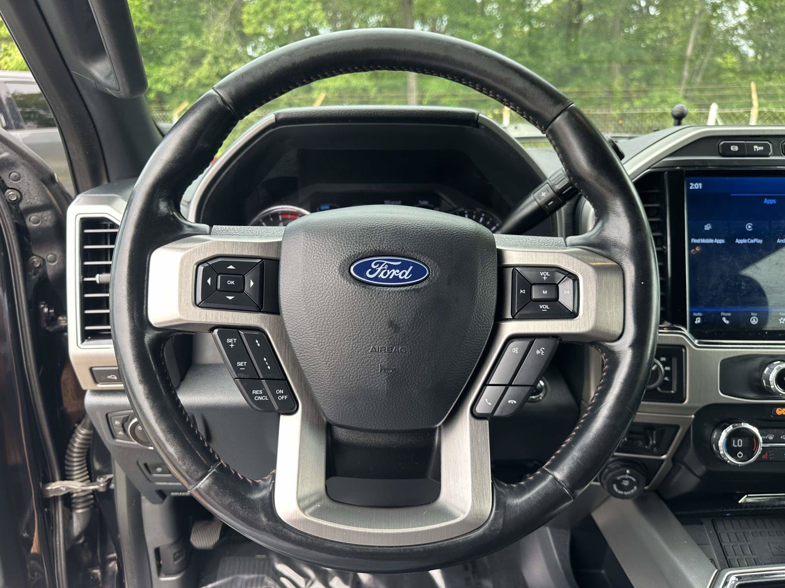 Used 2022 Ford F450 Platinum w/ FX4 Off-Road Package AWD/4WD image 14