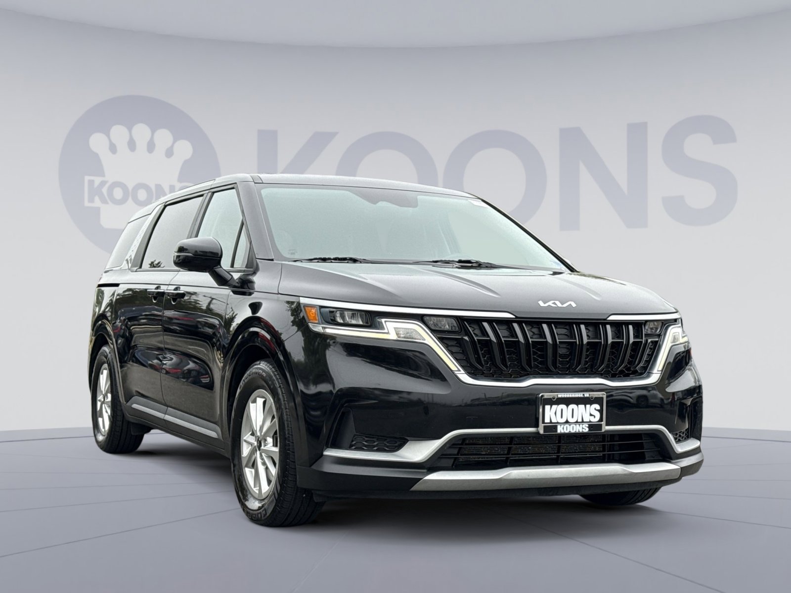 Used 2022 Kia Carnival LX image 10