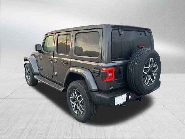 New 2026 Jeep Wrangler Sahara image 7