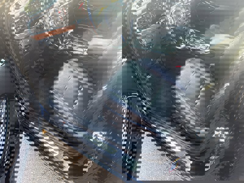 Used 2017 Kia Cadenza Premium w/ Luxury Package image 17