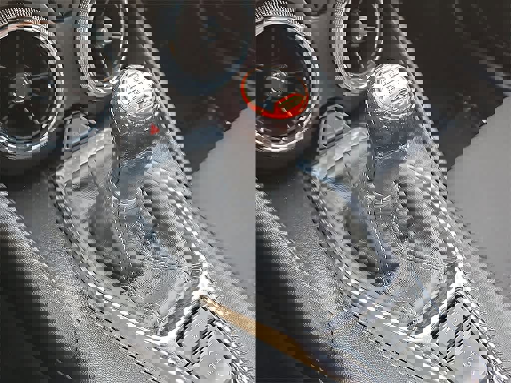 Used 2019 Chevrolet Camaro SS image 13