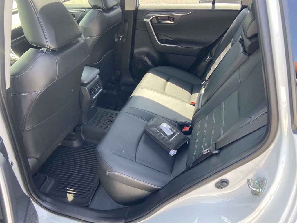 Used 2023 Toyota RAV4 Limited AWD/4WD image 18