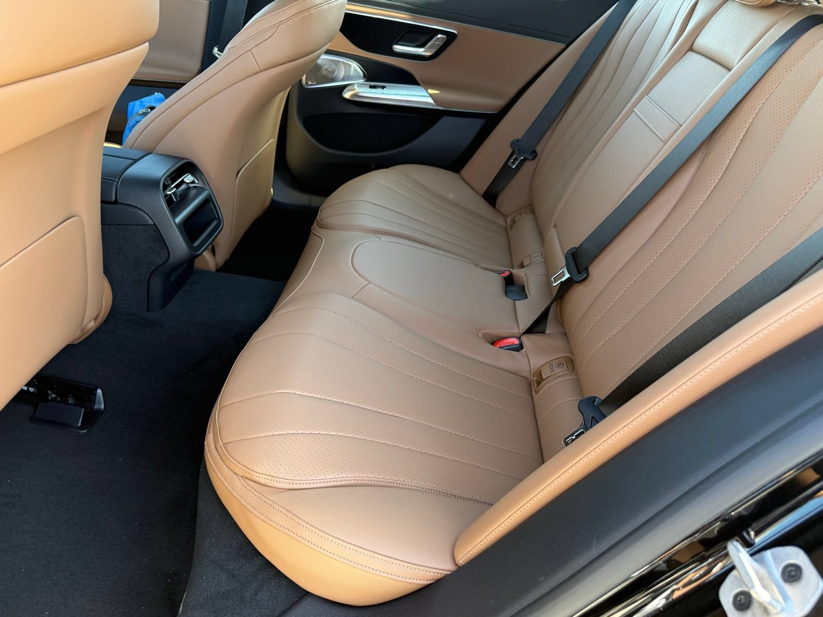 New 2026 Mercedes-Benz E 450 4MATIC All-Terrain Wagon image 27