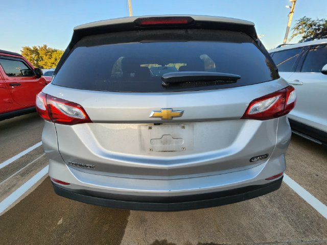 Used 2019 Chevrolet Equinox LS w/ LS Convenience Package FWD image 5