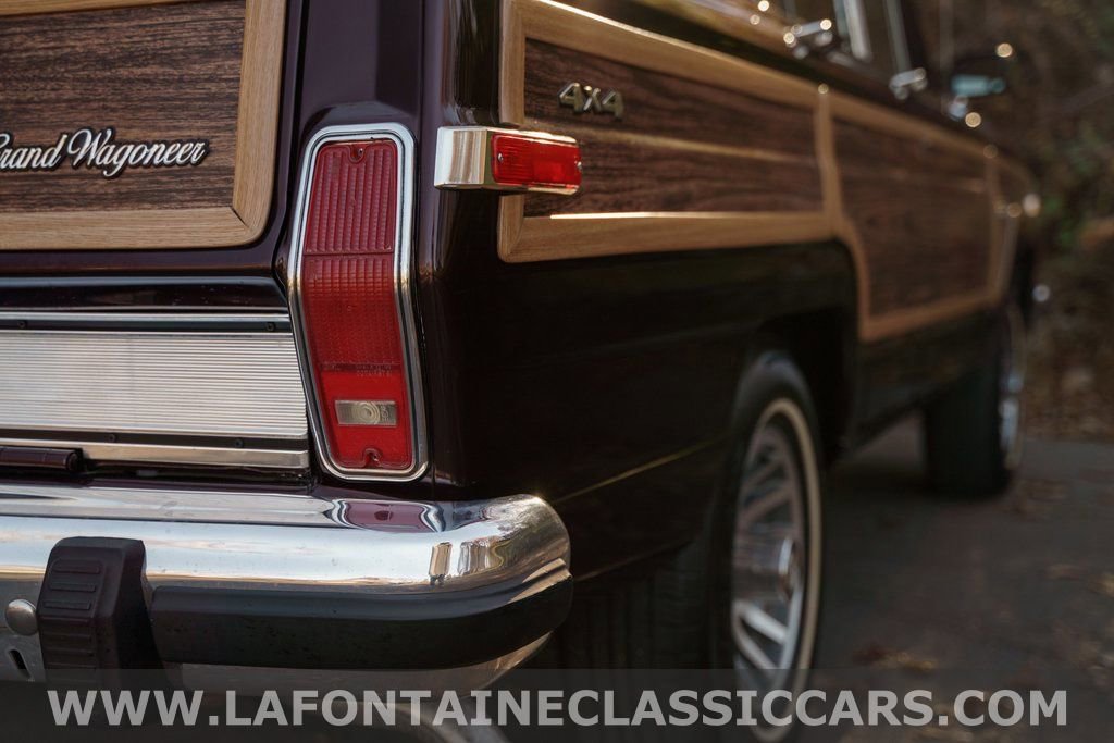 Used 1991 Jeep Grand Wagoneer image 74
