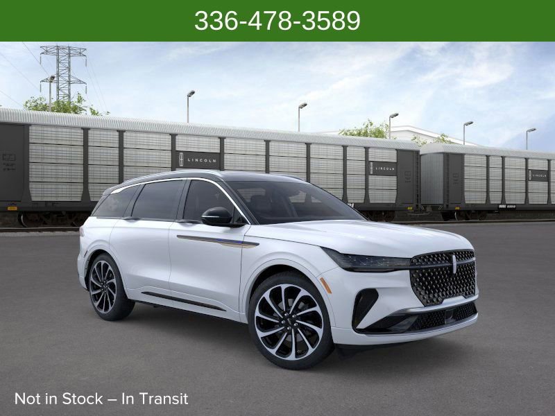 New 2026 Lincoln Nautilus Black Label image 7