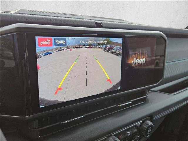 Used 2024 Jeep Wrangler Unlimited Rubicon 4xe w/ Technology Group AWD/4WD image 14
