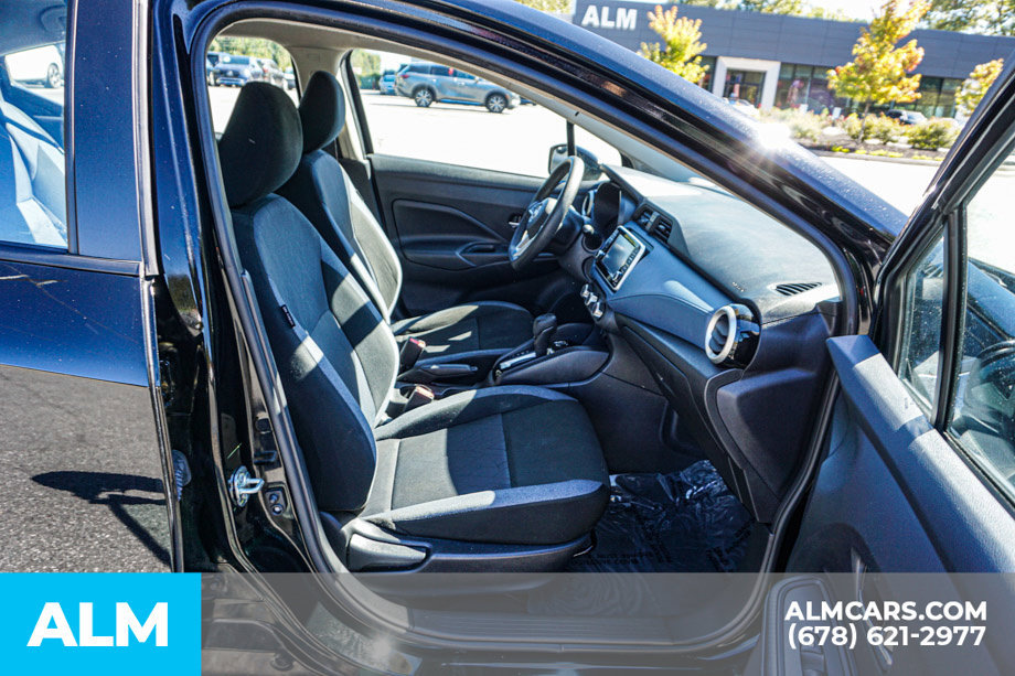 Used 2025 Nissan Versa SV FWD image 22