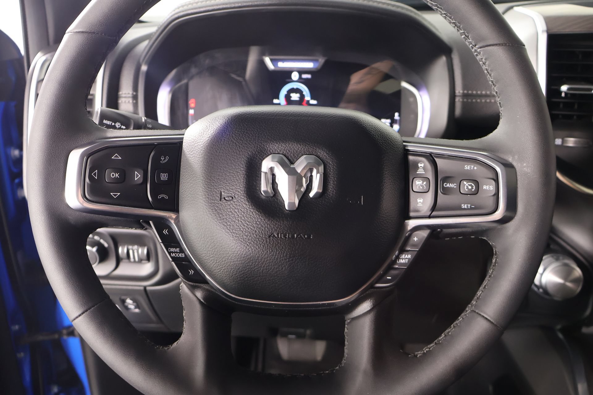 Used 2025 RAM 1500 Laramie w/ Night Edition AWD/4WD image 3