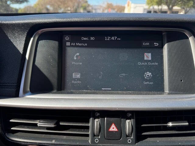 Used 2019 Kia Optima LX image 53