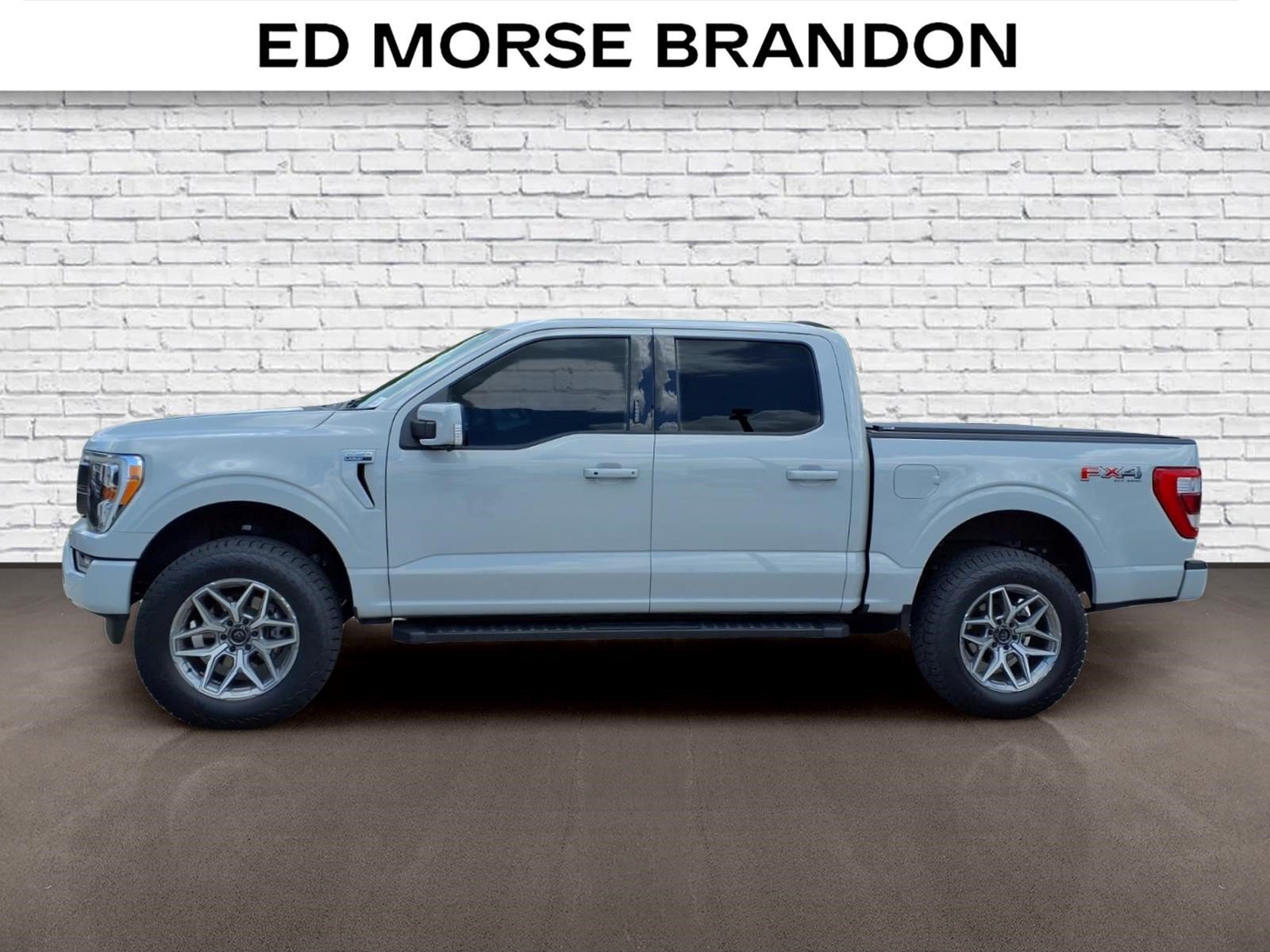 Used 2023 Ford F150 Lariat AWD/4WD image 2