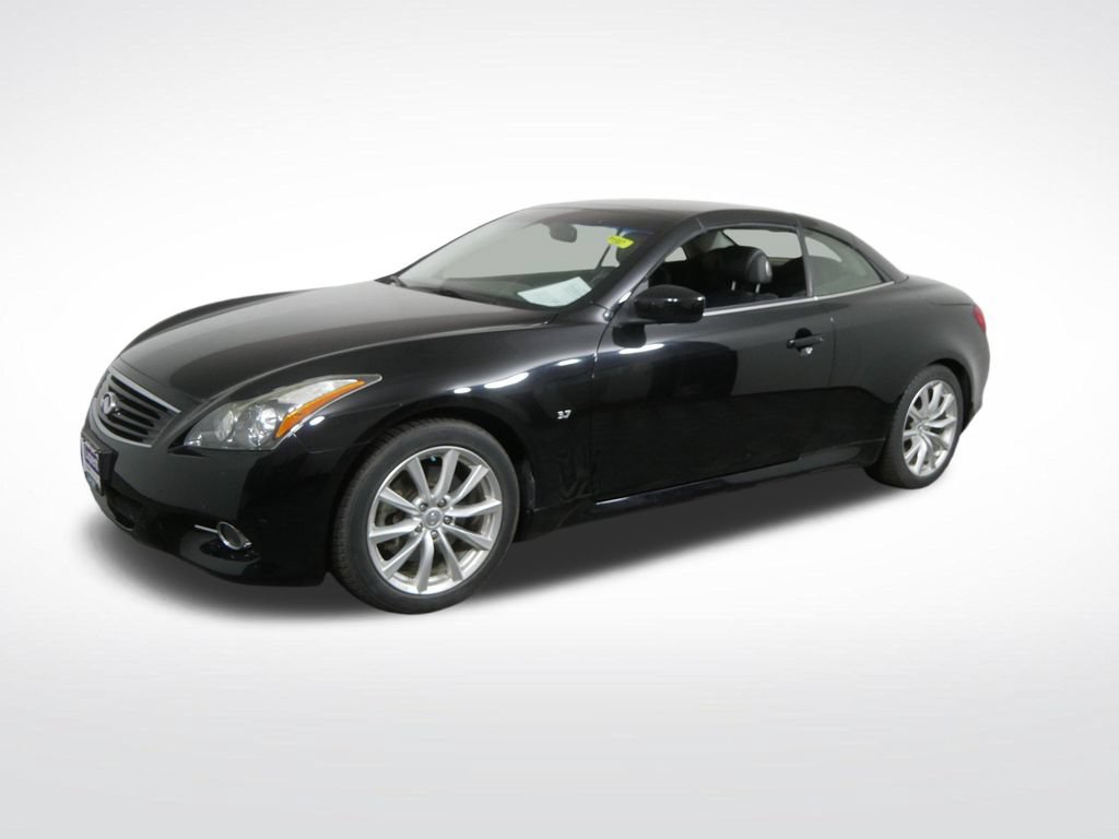 Used 2015 INFINITI Q60 Convertible w/ Premium Package RWD image 7