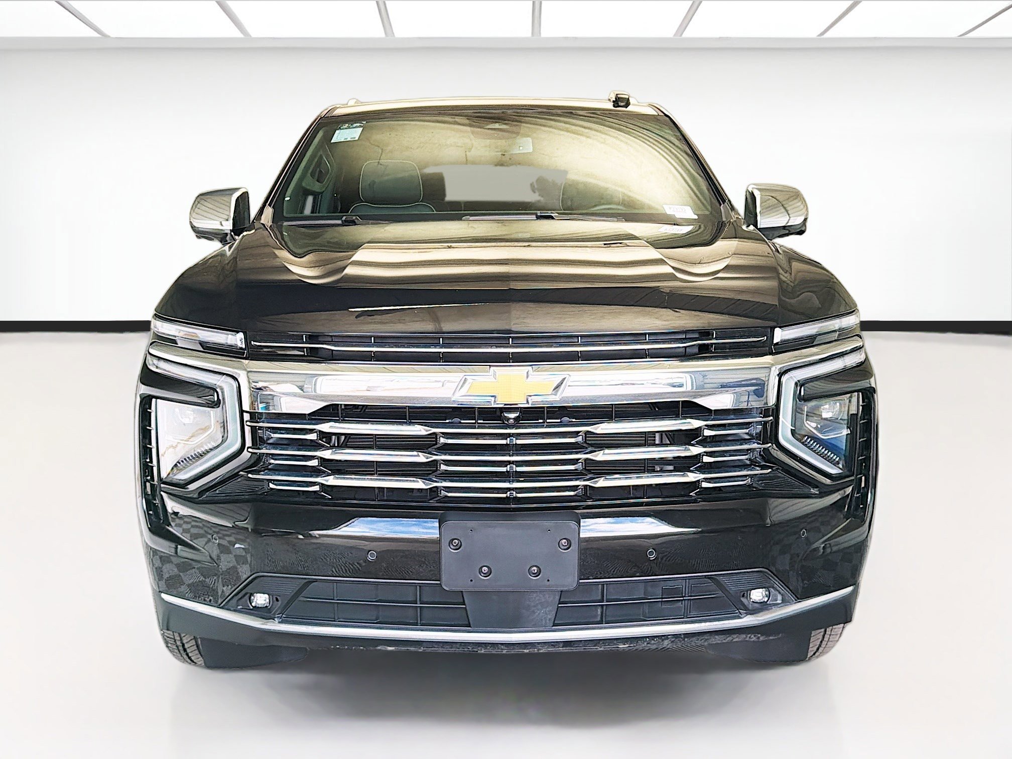 Used 2025 Chevrolet Tahoe Premier w/ Sun And Tow Package AWD/4WD image 2