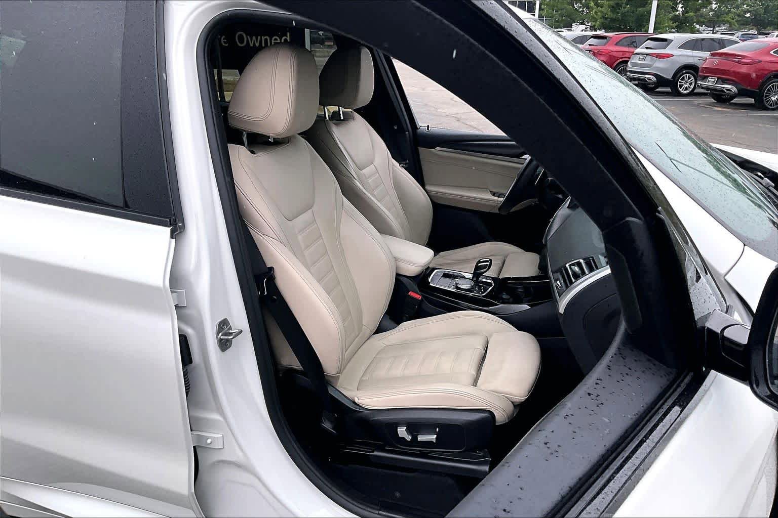 Used 2022 BMW X3 xDrive30i w/ M Sport Package AWD/4WD image 9