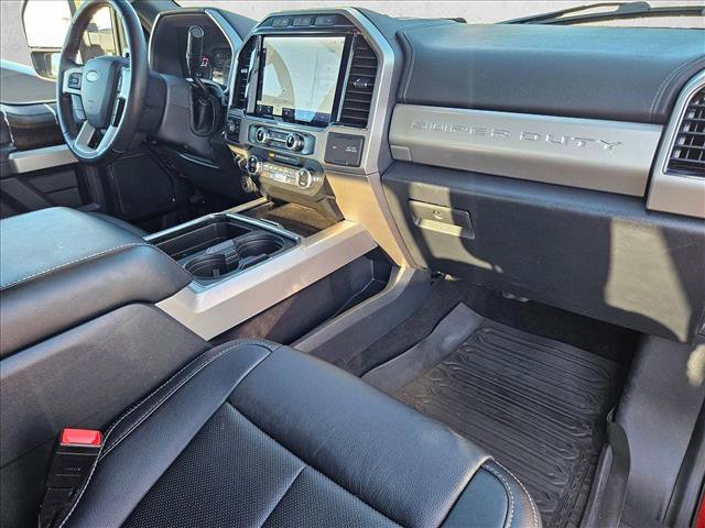 Used 2022 Ford F350 Lariat w/ Tremor Off-Road Package image 29