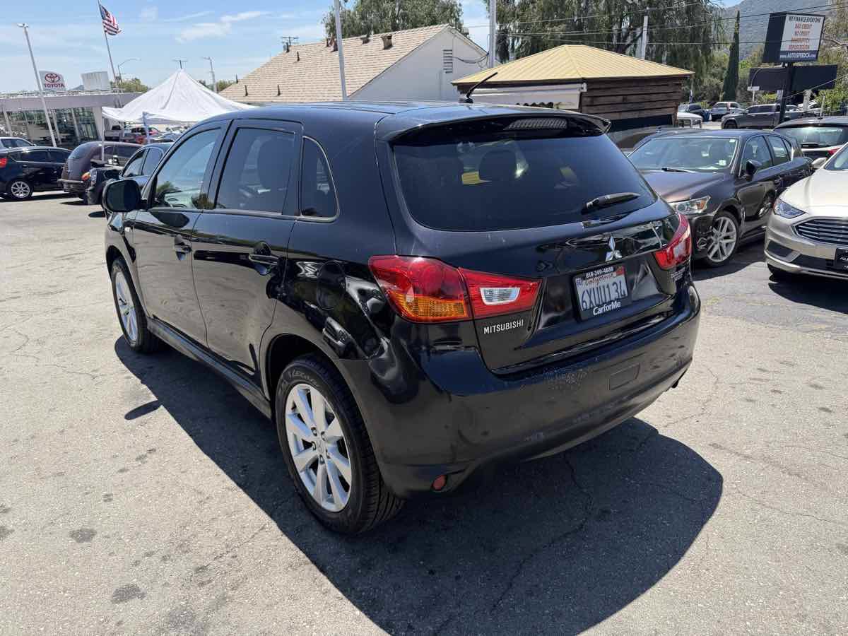 Used 2013 Mitsubishi Outlander Sport ES FWD image 6