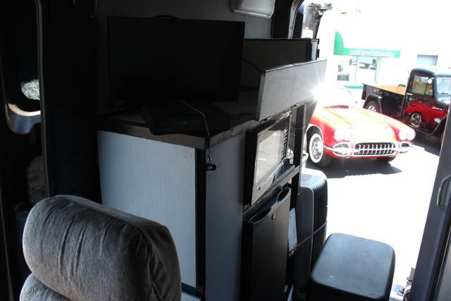 Used 2019 Nissan NV 3500 SL w/ Navigation Package RWD image 24