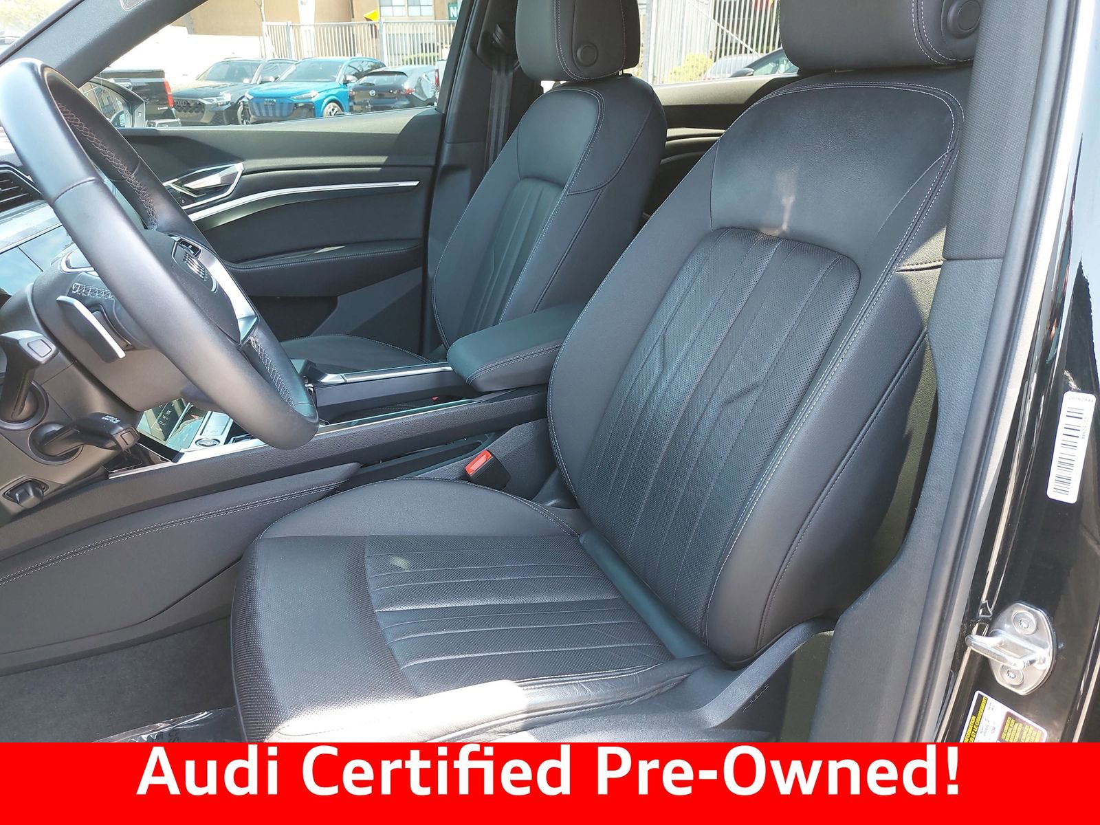Used 2023 Audi e-tron Premium Plus w/ Premium Plus Package AWD/4WD image 15
