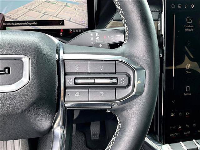 Used 2025 GMC Acadia Denali w/ LPO, Floor Liner Package FWD image 21