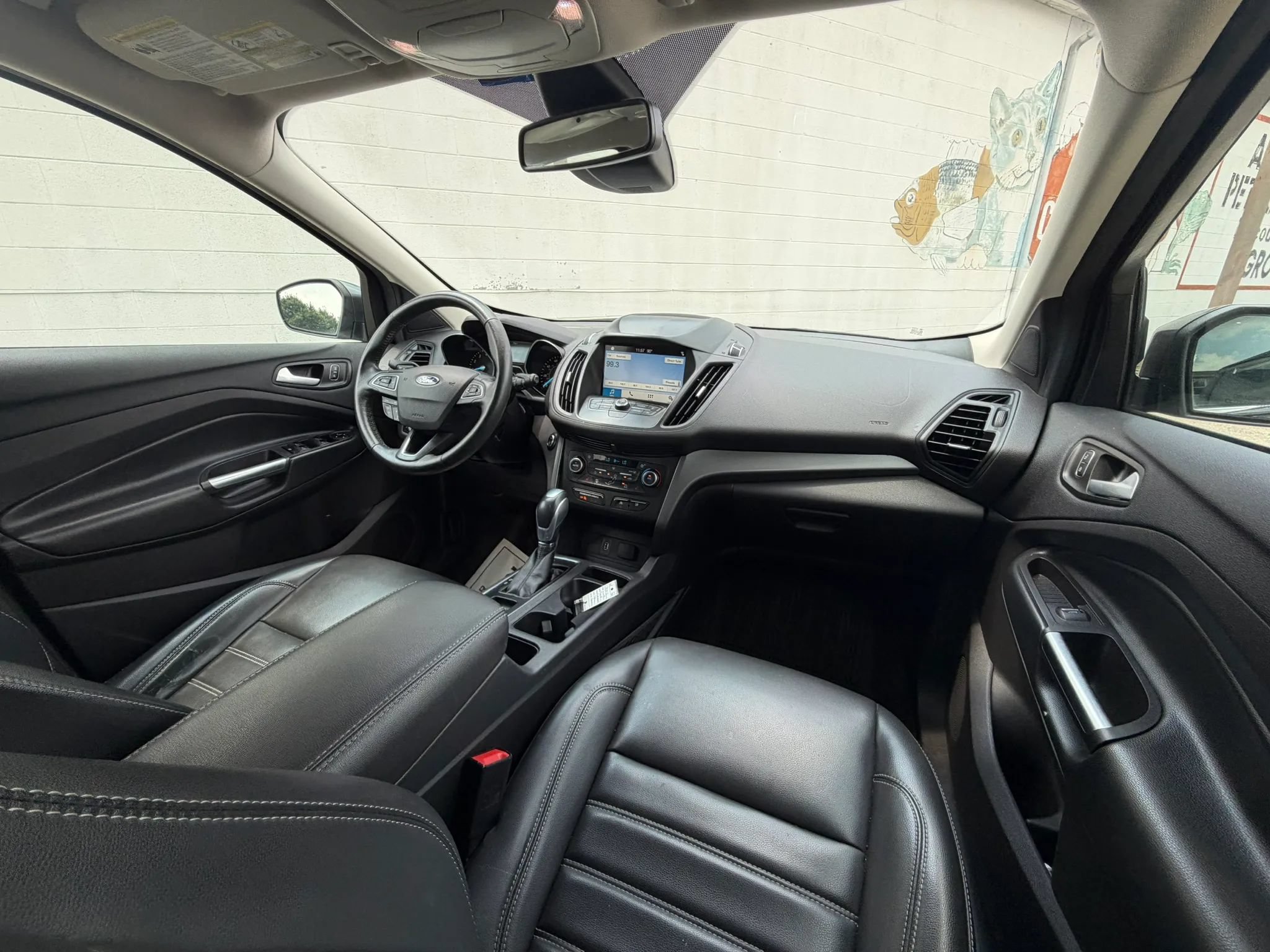 Used 2019 Ford Escape SEL AWD/4WD image 16