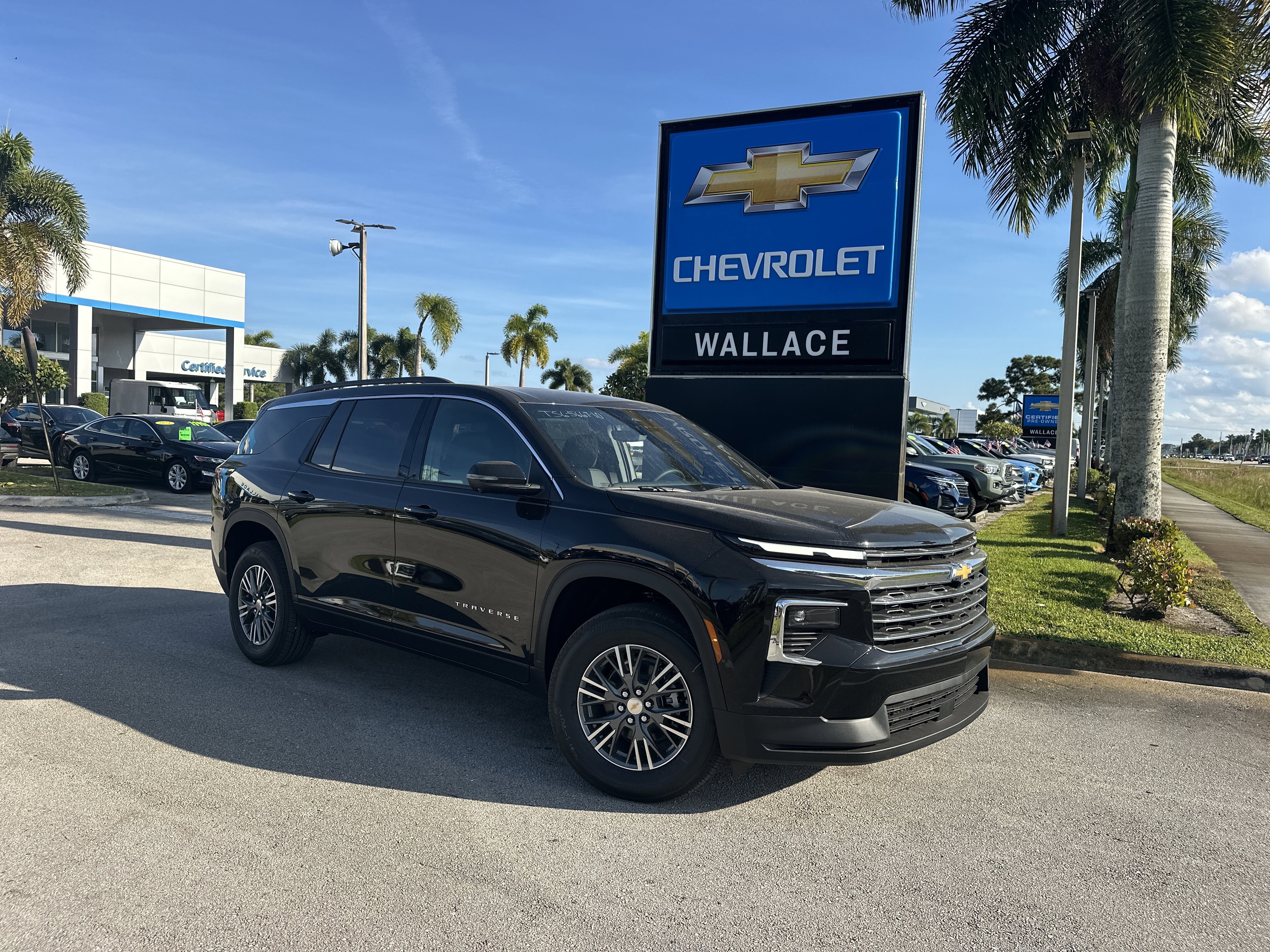 New 2026 Chevrolet Equinox EV LT w/ Convenience Package II image 1