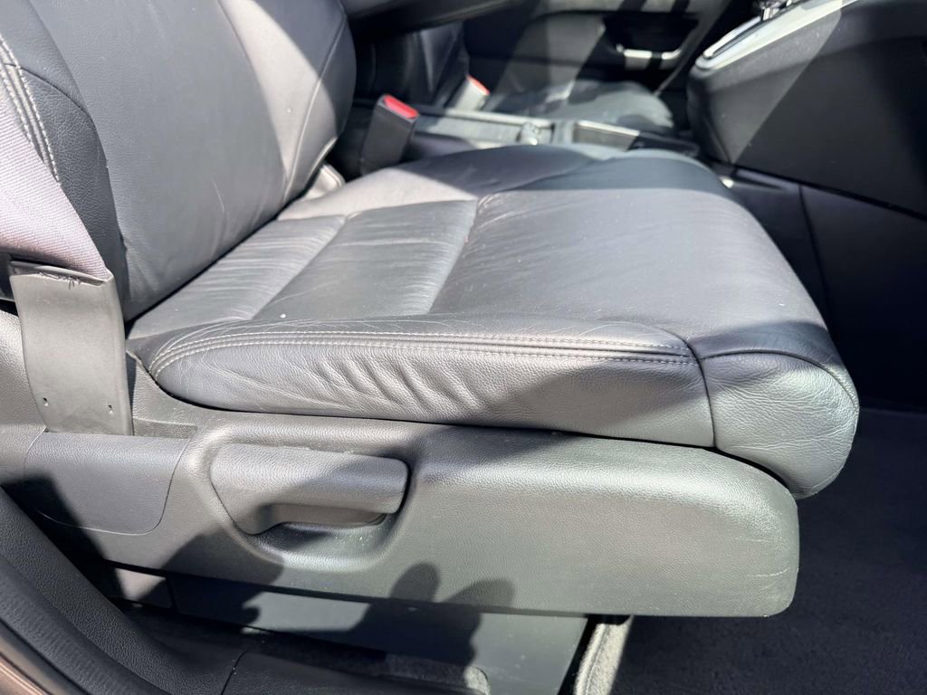 Used 2012 Honda CR-V EX-L image 14