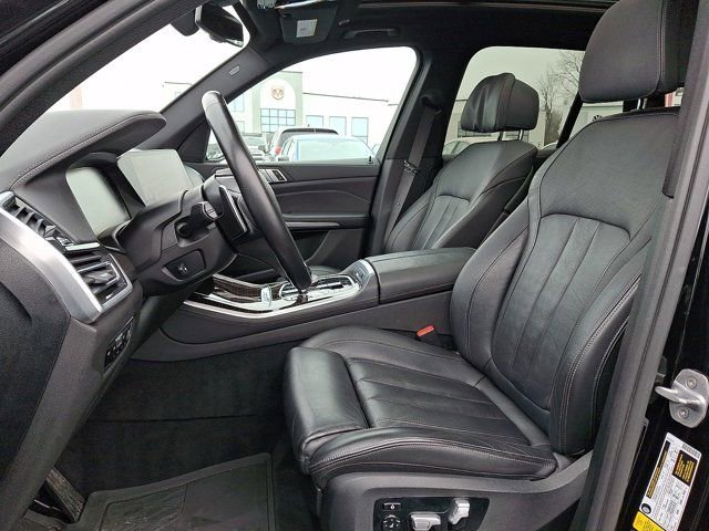Used 2020 BMW X5 xDrive40i w/ Premium Package image 13