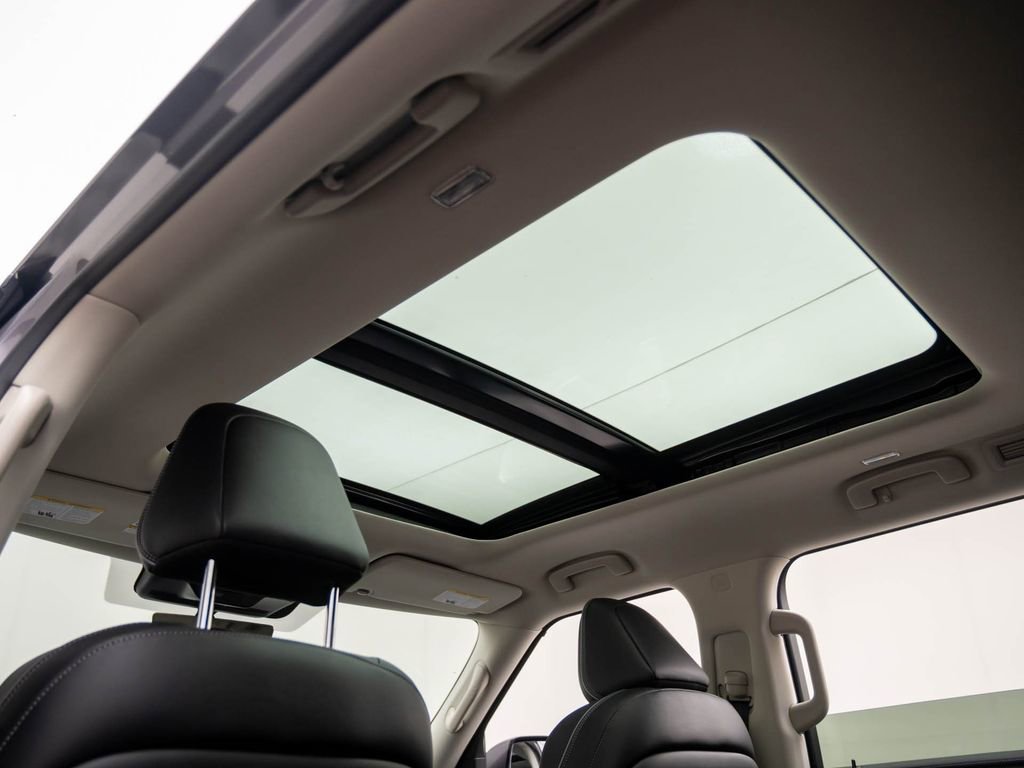 New 2026 INFINITI QX80 Luxe w/ Cargo Package image 18