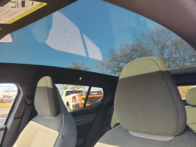 New 2025 Volvo EX30 Plus w/ Protection Package Premier AWD/4WD image 11