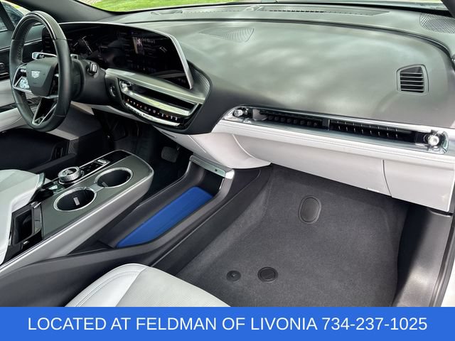 Used 2024 Cadillac Lyriq Luxury AWD/4WD image 29