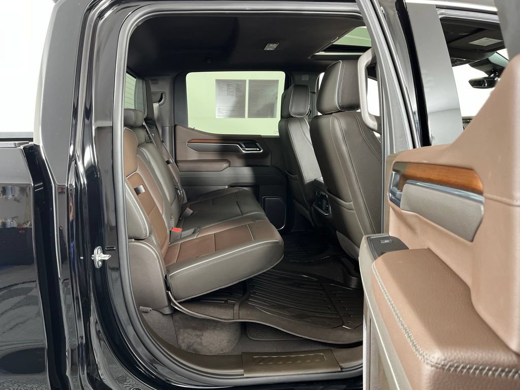 Used 2026 GMC Sierra 1500 Denali w/ Technology Package AWD/4WD image 8