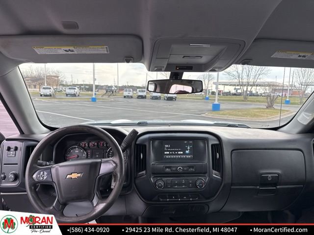 Used 2018 Chevrolet Silverado 1500 W/T w/ Trailering Package image 13